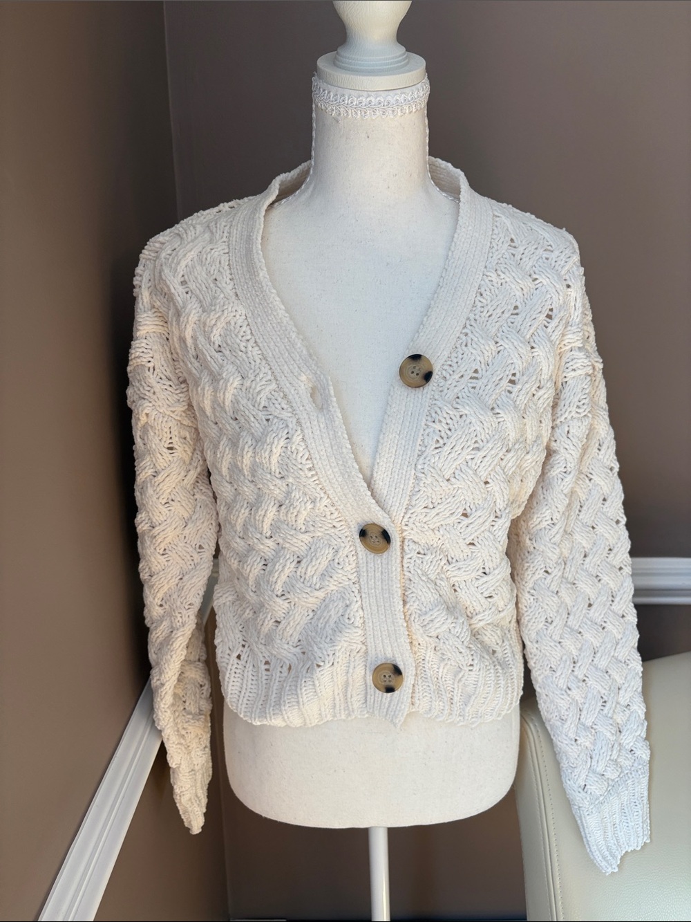 Kendall & Kylie Cream Cable Knit Button Cardigan